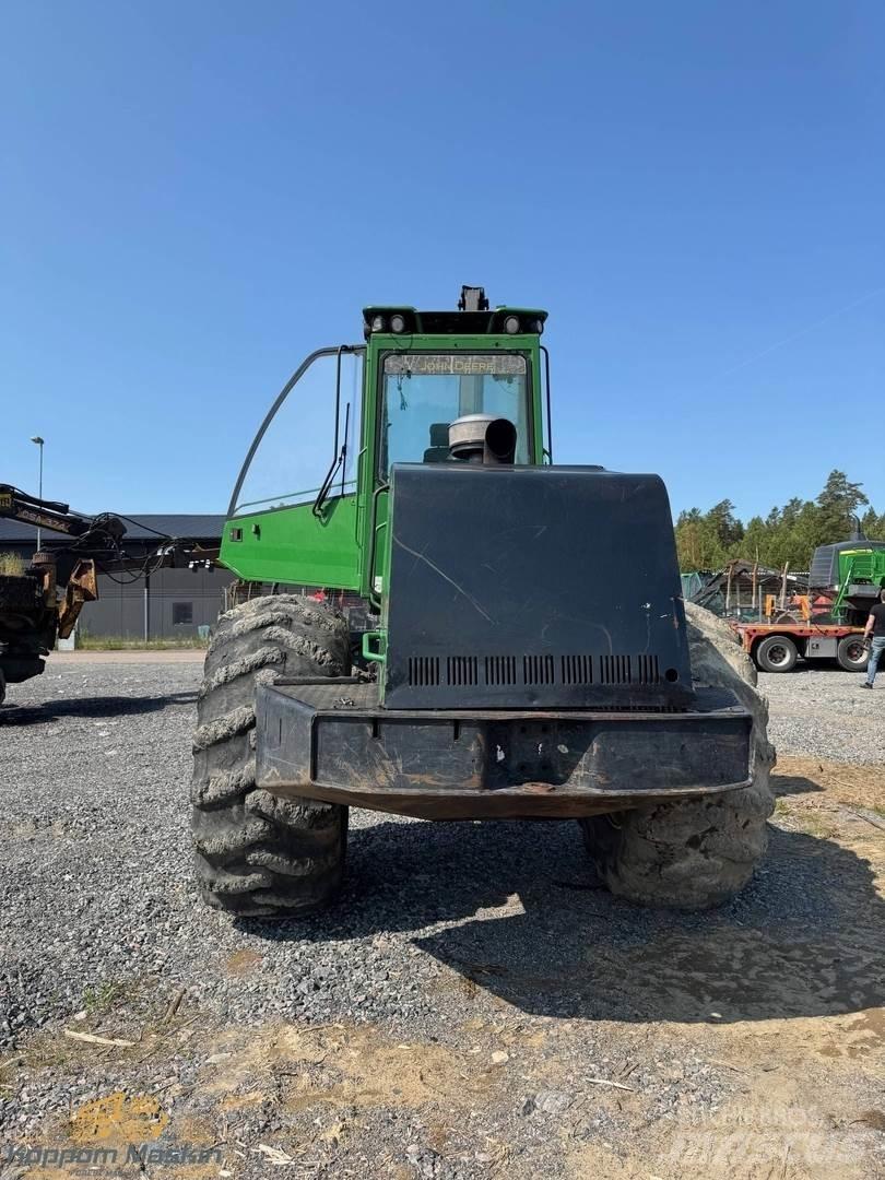 John Deere 1470D Harvesterit