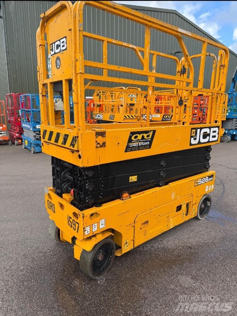 JCB S 2632 E Saksilavat