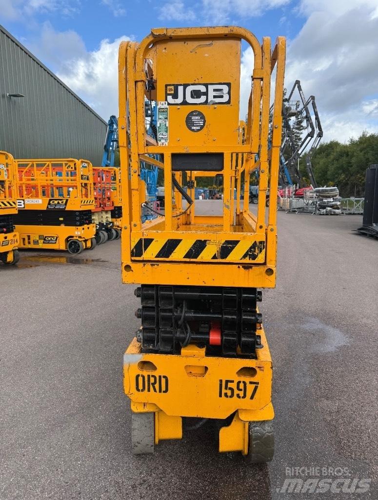 JCB S 2632 E Saksilavat