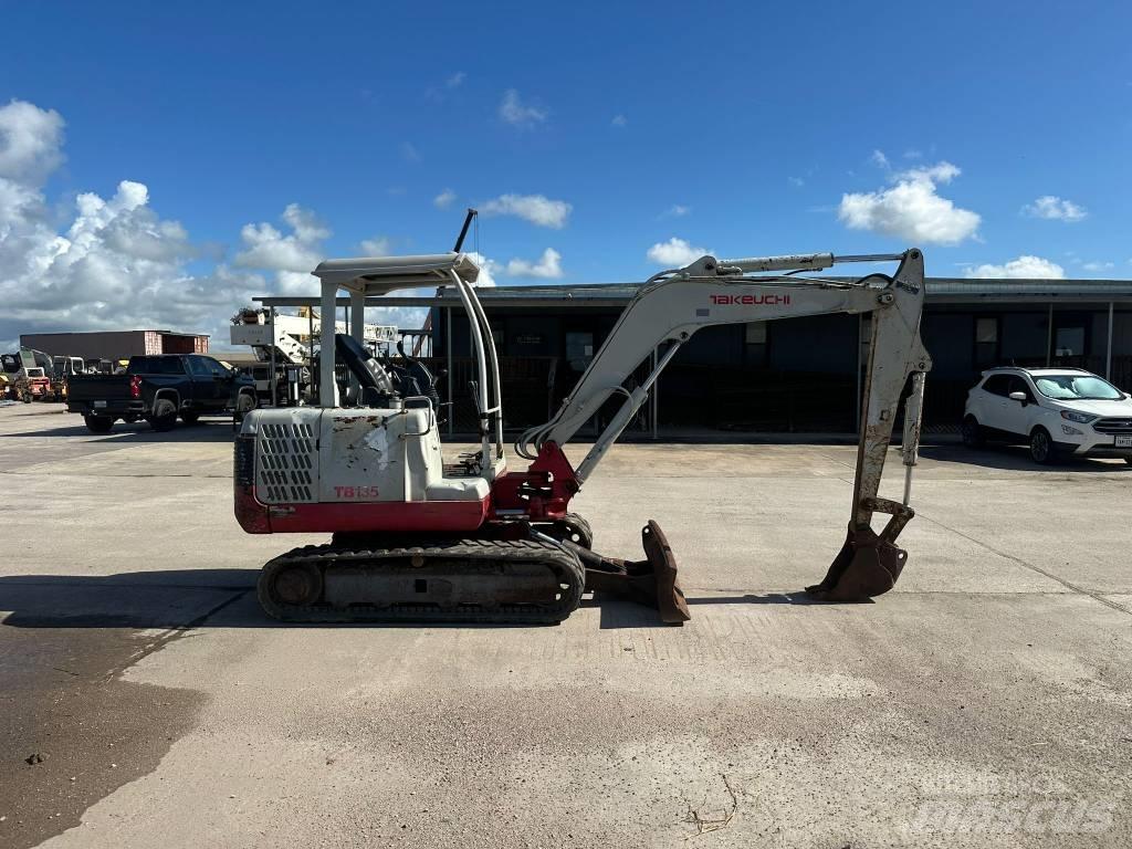 Takeuchi TB 135 Telakaivukoneet