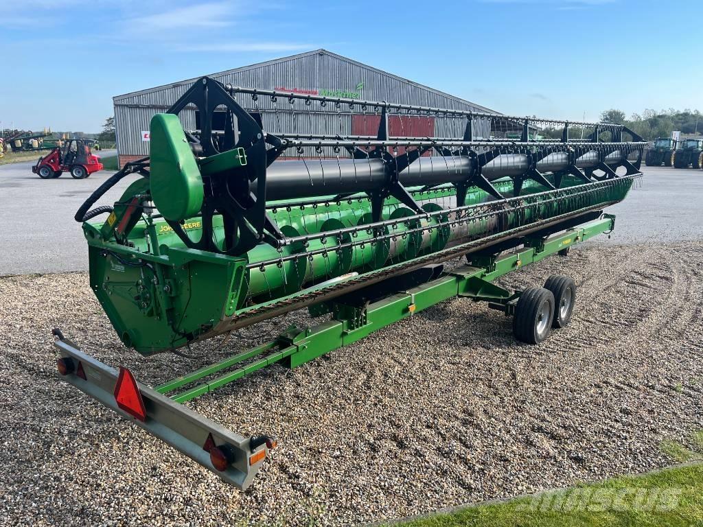 John Deere T670 Leikkuupuimurit