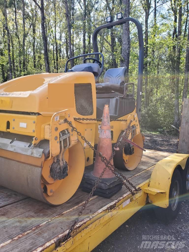 Volvo DD25B Tandemjyrät