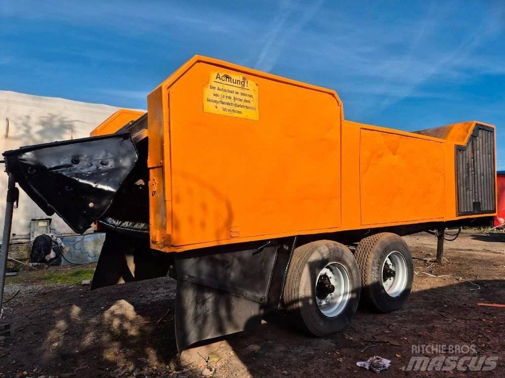 Doppstadt AK 330 Jätteen silppurit