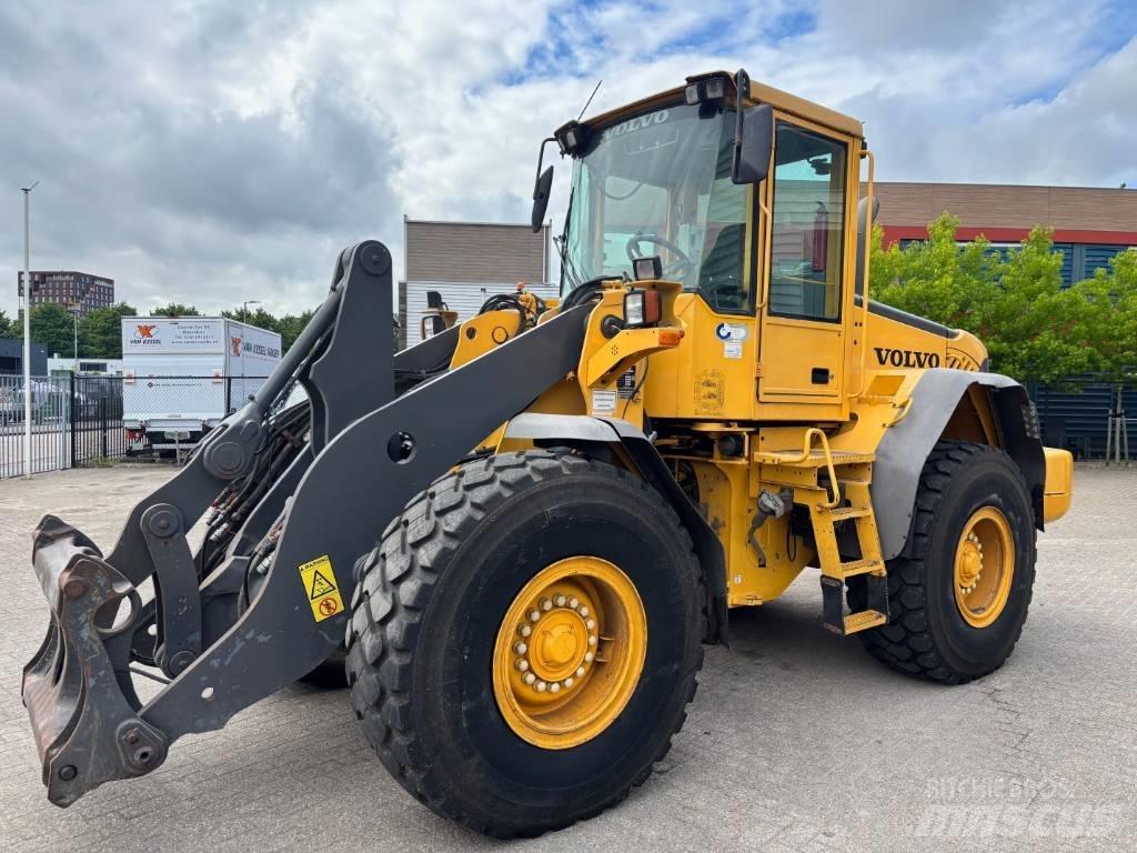 Volvo L 90 E Pyöräkuormaajat