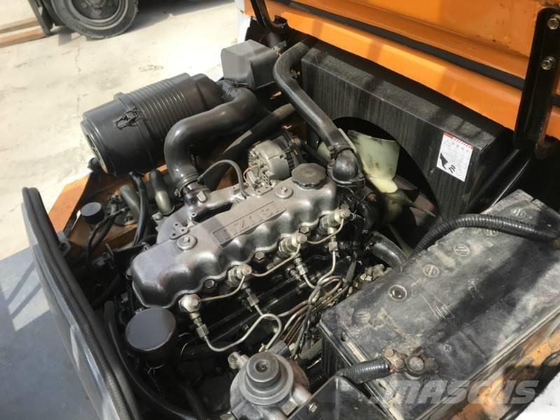 TCM FD 30 Dieseltrukit