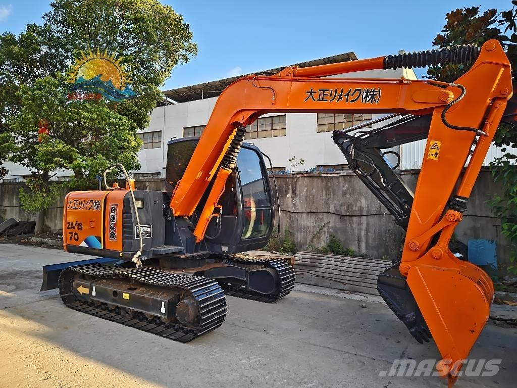 Hitachi ZX 70 Midikaivukoneet 7t - 12t