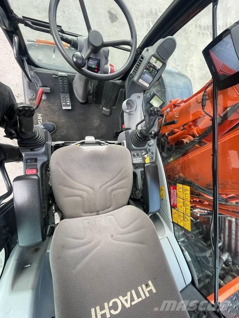 Hitachi 140W Pyöräkaivukoneet