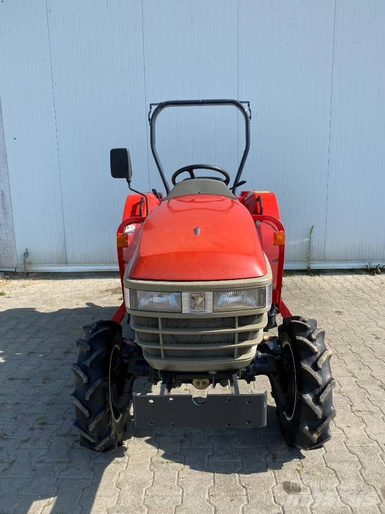 Yanmar AF22 Taajamatraktorit
