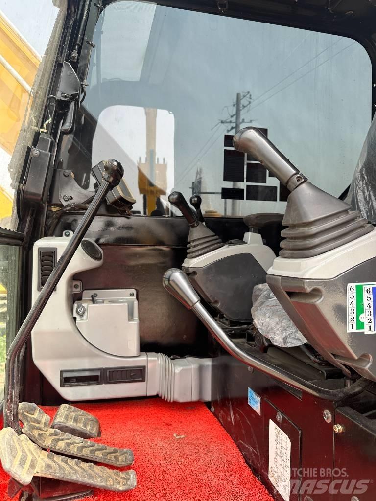 CAT 307E2 Minikaivukoneet < 7t