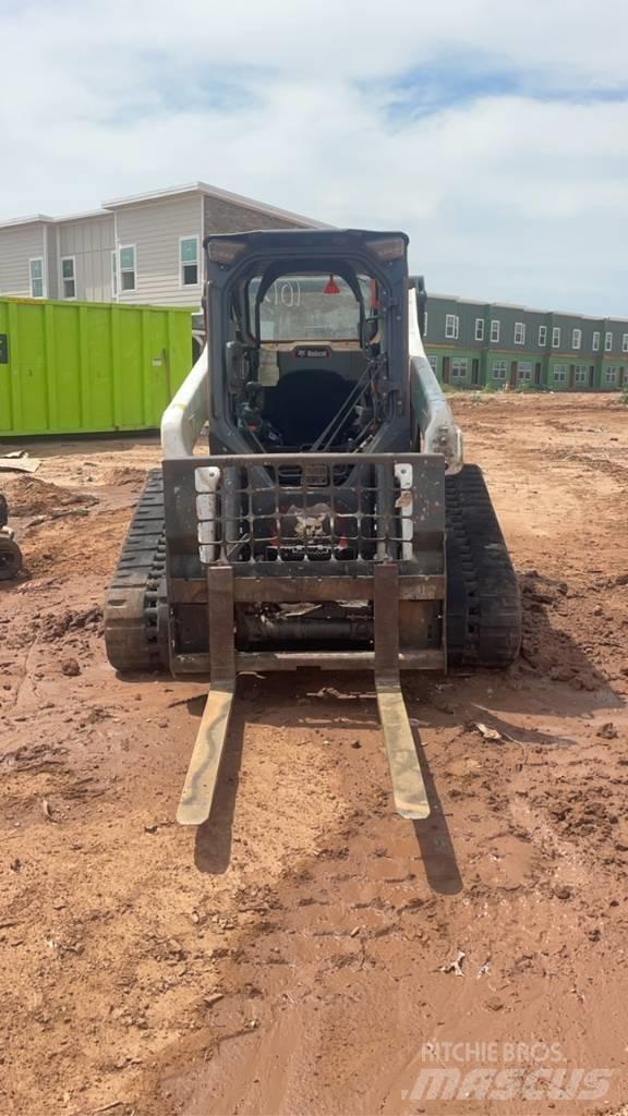 Bobcat T 76 Liukuohjatut kuormaajat