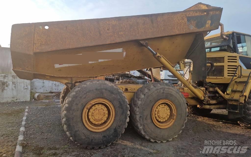 CAT 730 Dumpperit