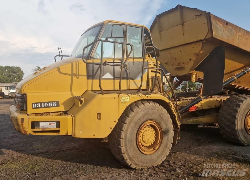 CAT 730 Dumpperit