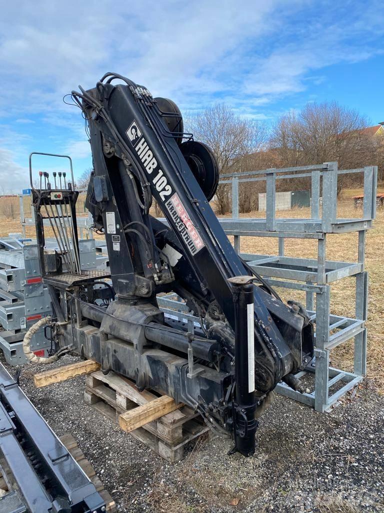 Hiab 102 Kappaletavaranosturit