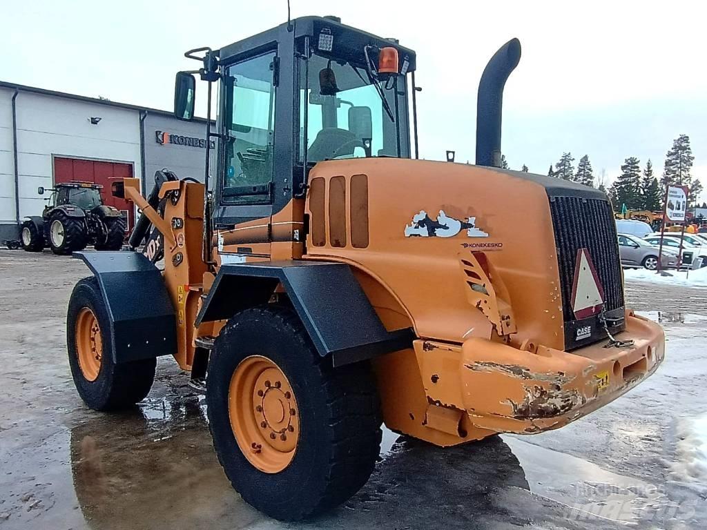 CASE 521D XT Pyöräkuormaajat
