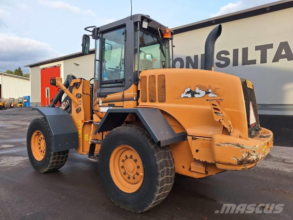 CASE 521D XT Pyöräkuormaajat