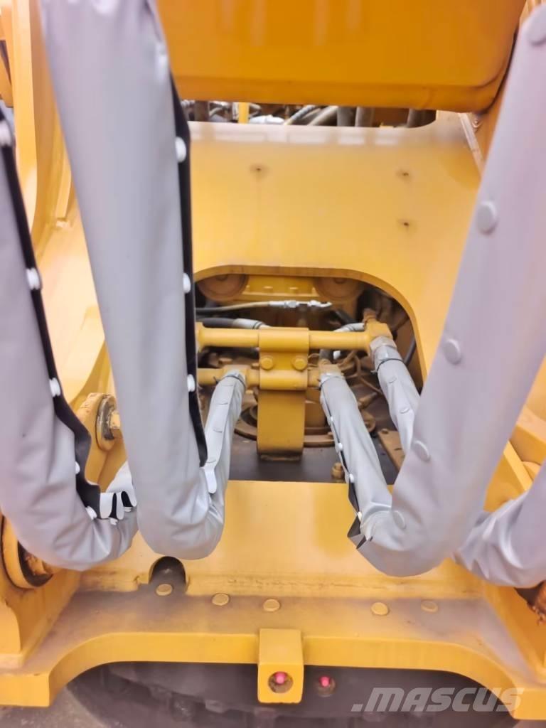 CAT 323 GC Telakaivukoneet