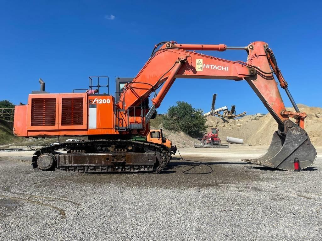 Hitachi EX 1200-6 Telakaivukoneet