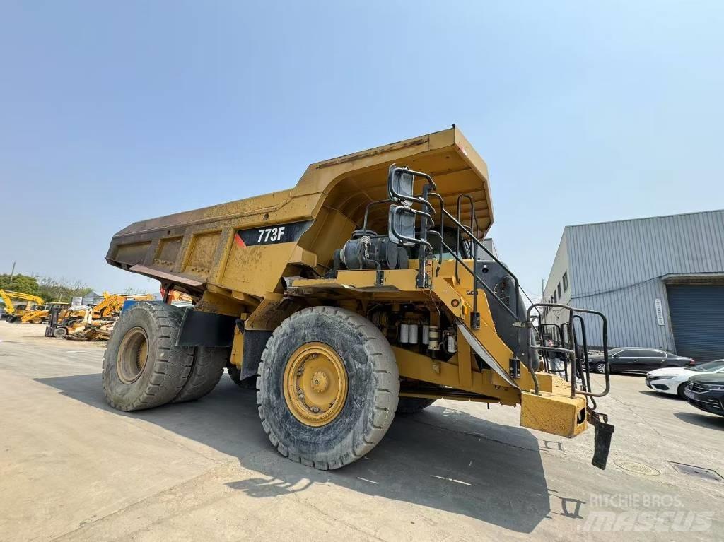 CAT 773 F Dumpperit