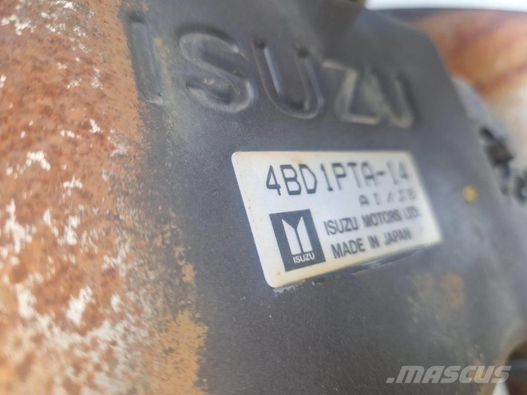 Isuzu 4 BD1 PTA-14 Moottorit