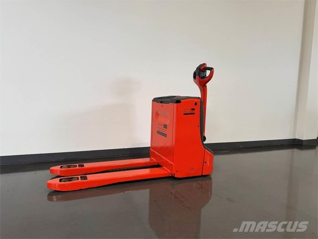 Linde T20 Käyden ajettavat pinoamistrukit