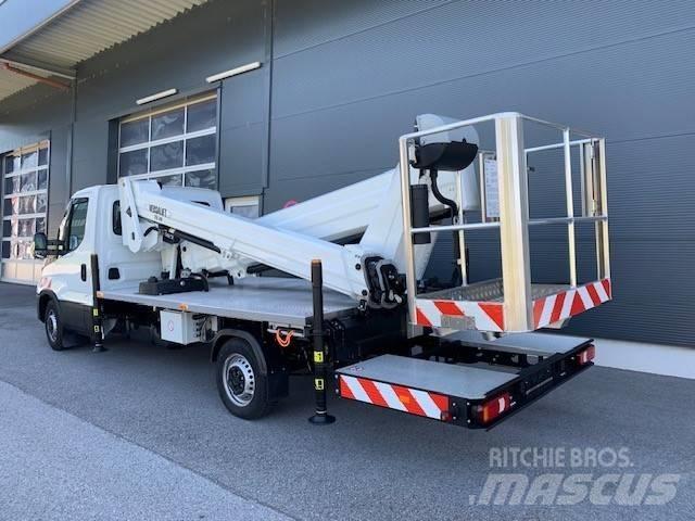 VERSALIFT VTX-240.3 Nostolava-autot