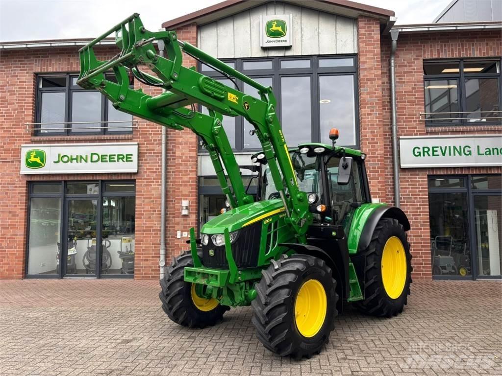 John Deere 6110M Traktorit