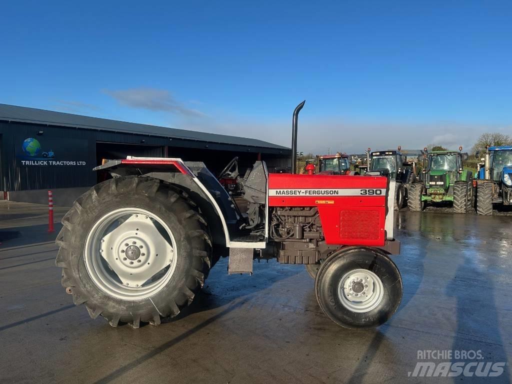 Massey Ferguson 390 Traktorit
