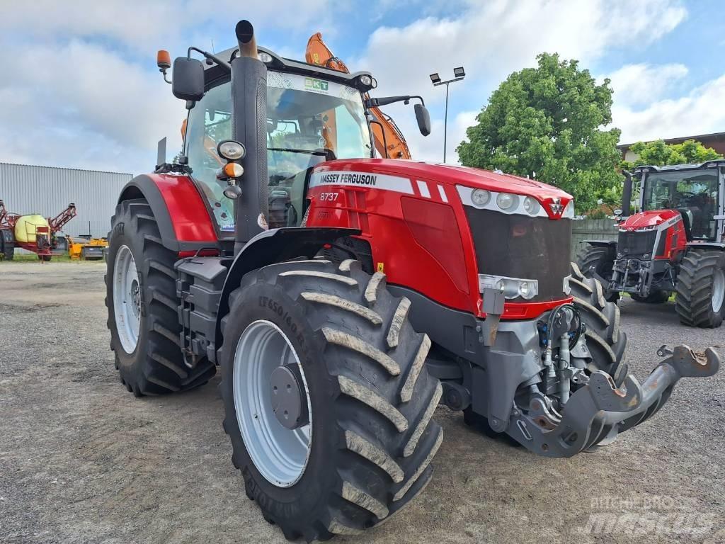 Massey Ferguson 8737 Traktorit