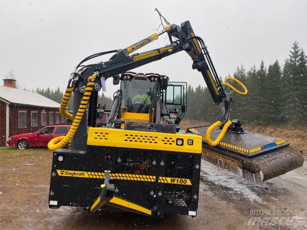  Slagkraft W180 / SC8 Pyöräkuormaajat
