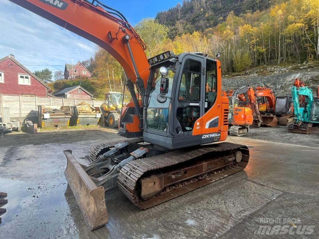 Doosan DX140LCR-5 Telakaivukoneet