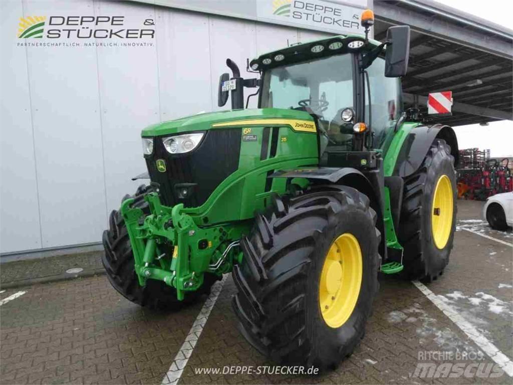 John Deere 6R 215 Traktorit