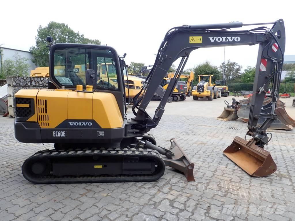 Volvo EC 60 E Midikaivukoneet 7t - 12t