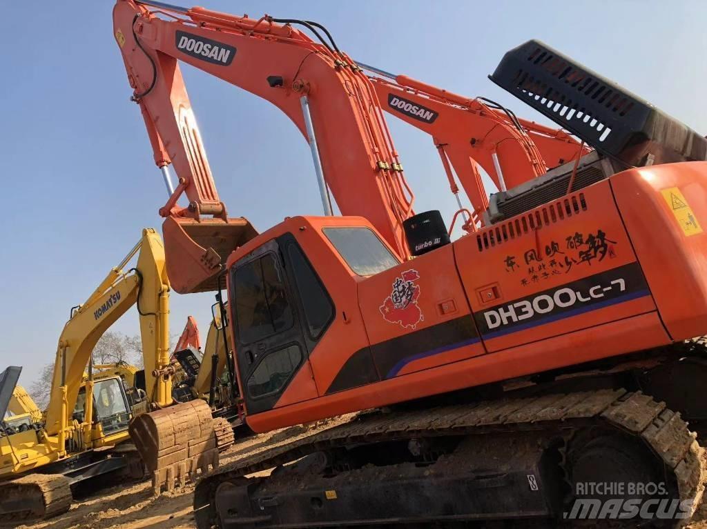 Doosan 300-7 Telakaivukoneet