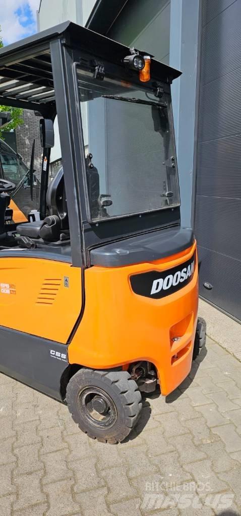 Doosan B 30 X-7 Sähkötrukit