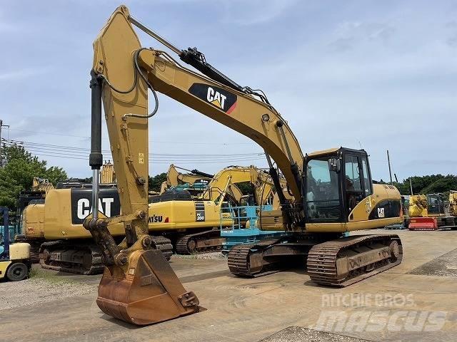 CAT 320D-E Telakaivukoneet