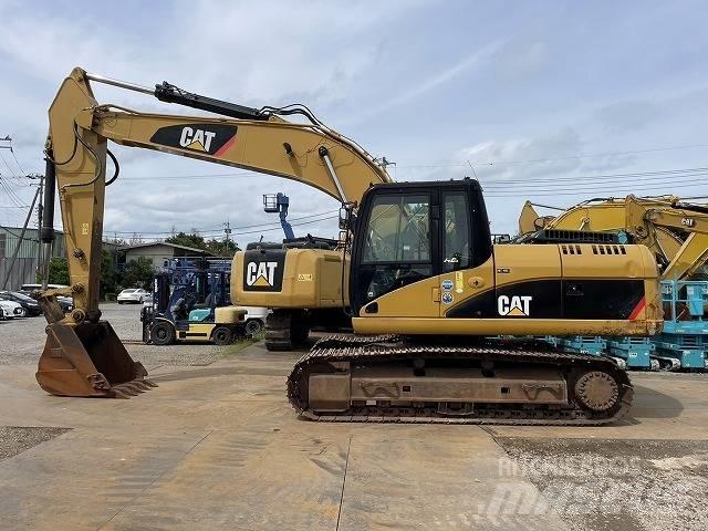 CAT 320D-E Telakaivukoneet