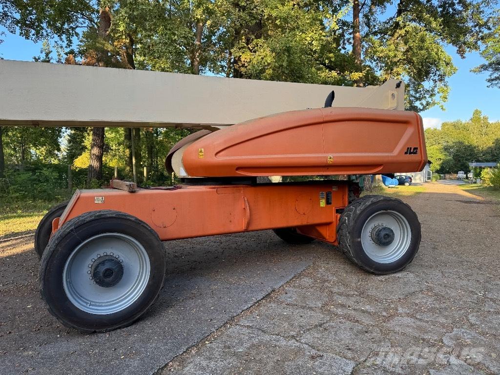 JLG 1200 SJP Teleskooppipuominostimet
