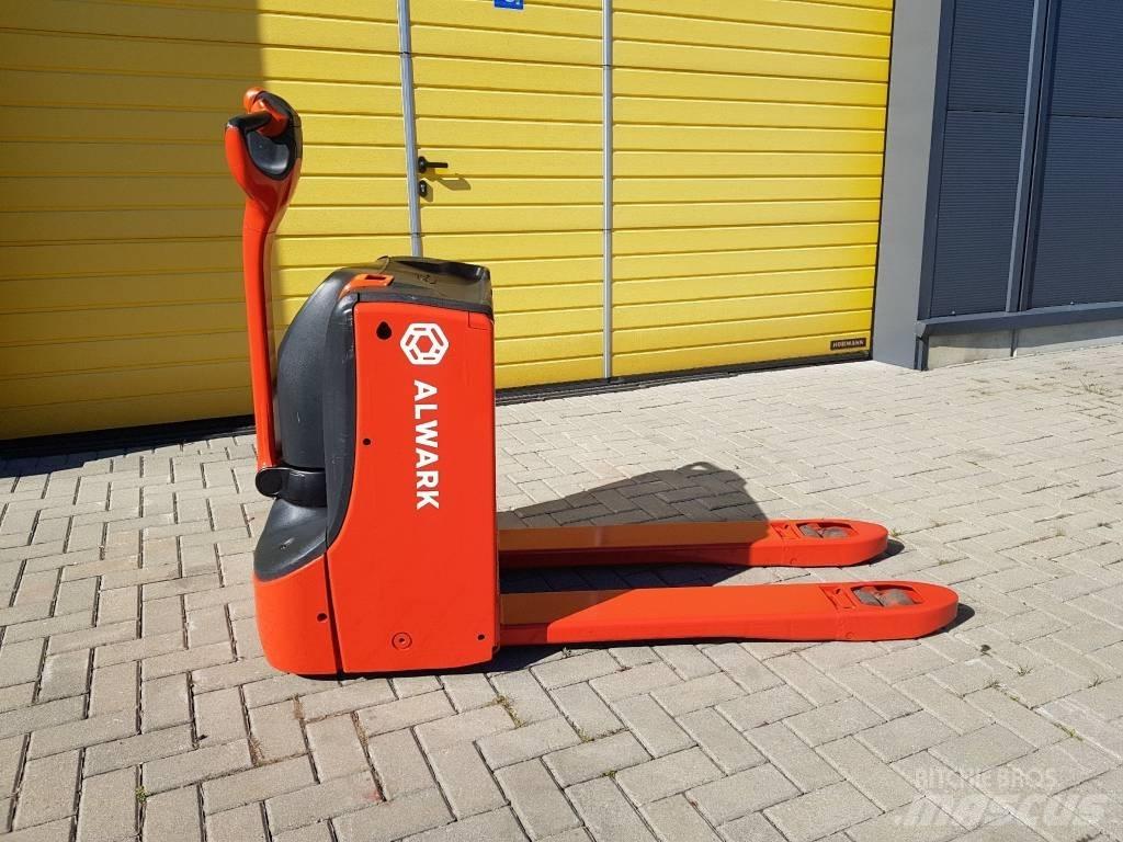 Linde T16 Pumppukärryt