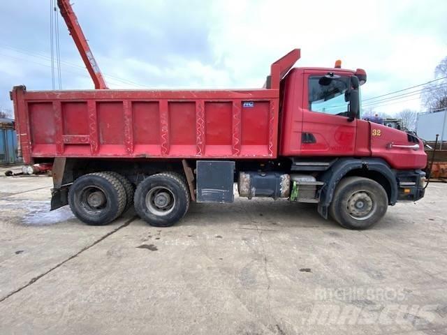 Scania T 114-380 Vetopöytäautot