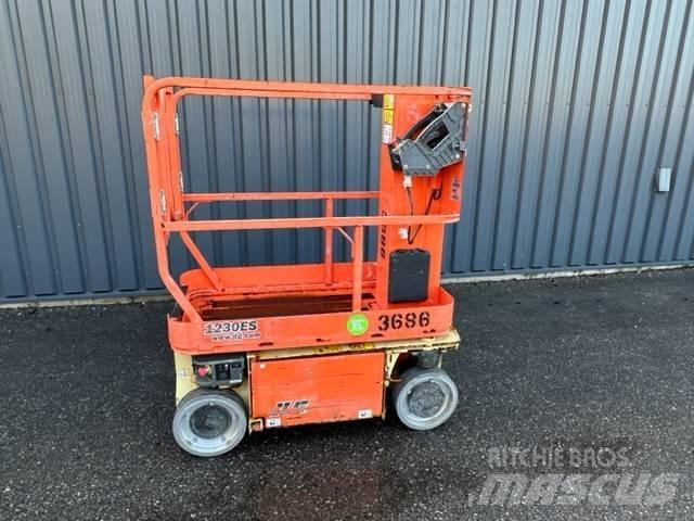 JLG 1230 ES Henkilönostimet ja nostolaitteet