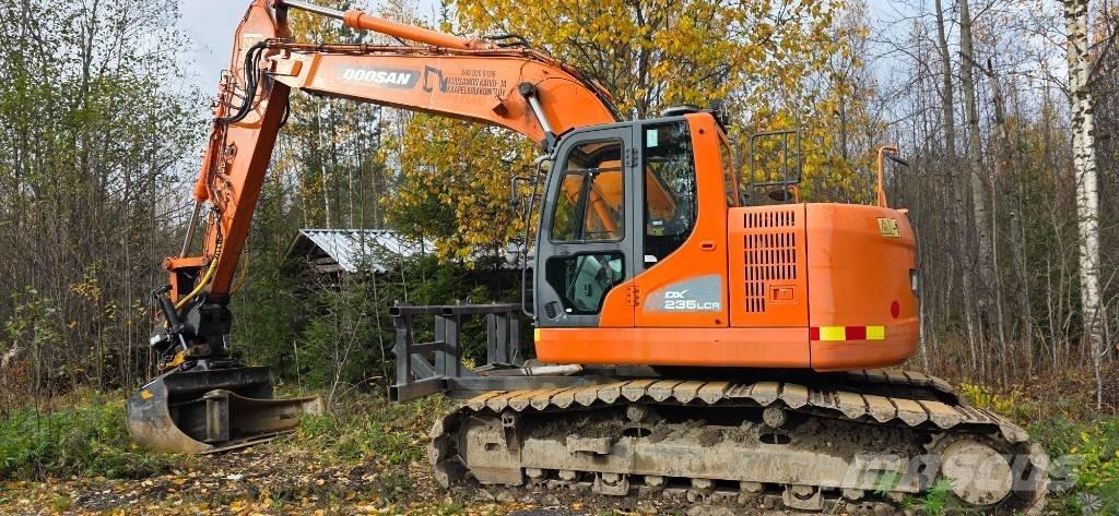 Doosan DX 235 LCR Telakaivukoneet