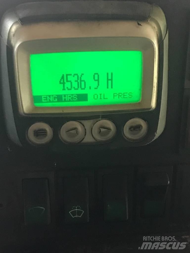  Barco 595 Magnum Nivelpuomikuormaajat
