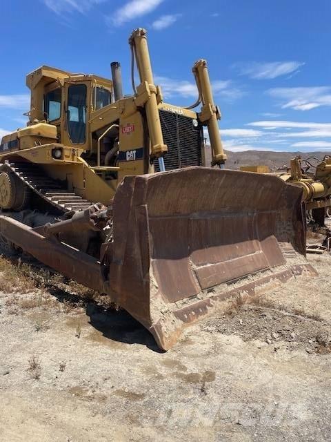 CAT D 9 L Telaketjupuskutraktorit