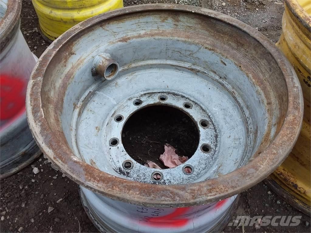 Valmet 860 20x26,5 Renkaat ja vanteet