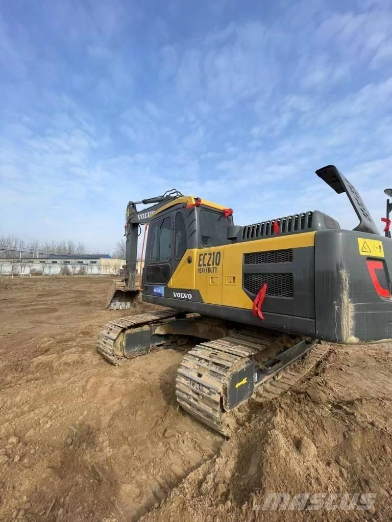 Volvo EC210D Telakaivukoneet