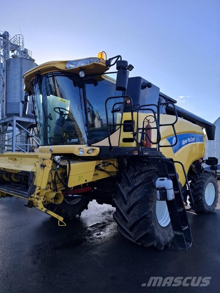 New Holland CX 840 Leikkuupuimurit