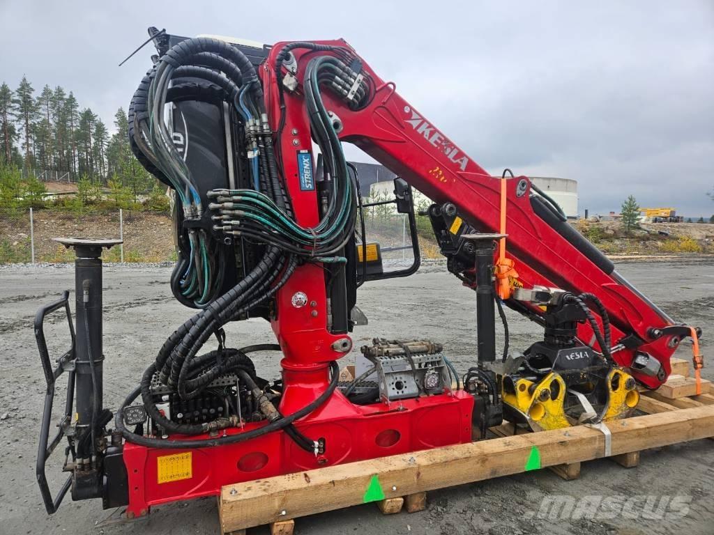 Kesla 2112T Puutavaranosturit