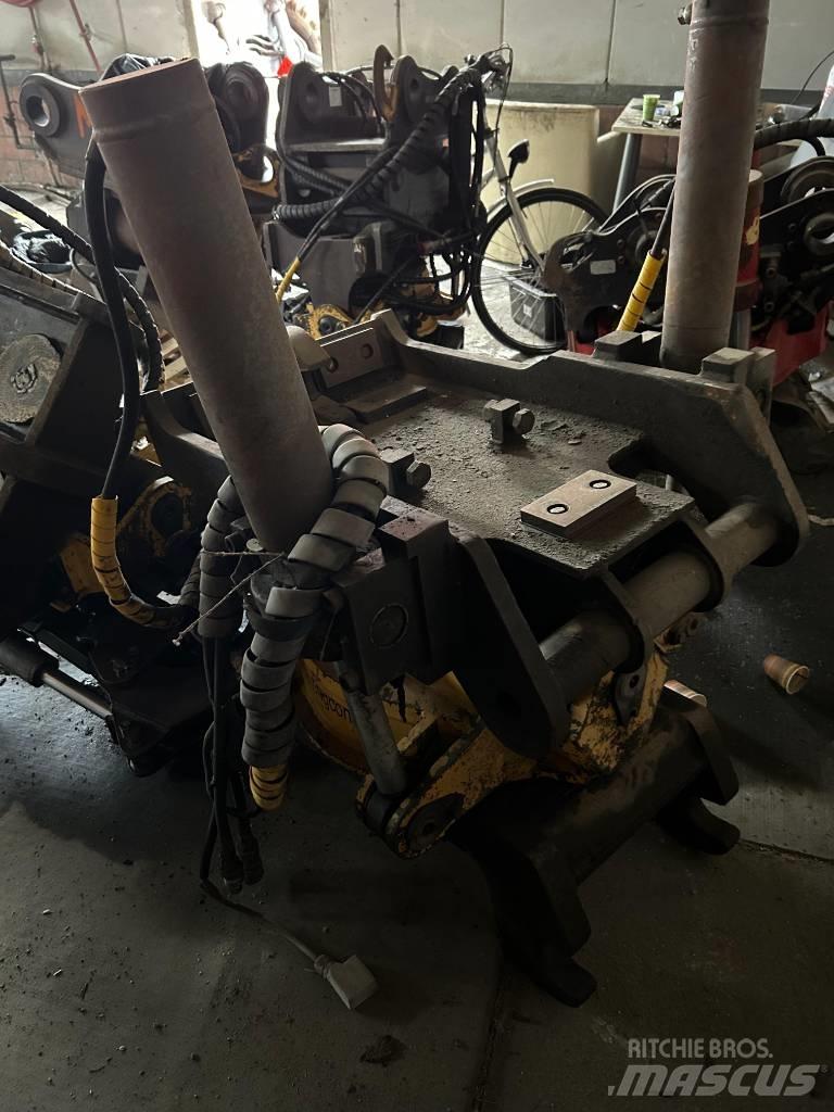Engcon Tiltrotator Kauhanpyörittäjät