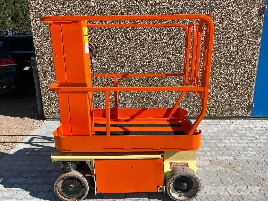 JLG 1230 ES Henkilönostimet ja nostolaitteet