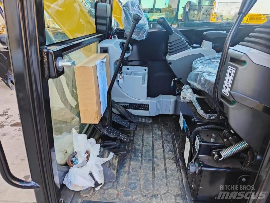 CAT 2024 CAT 305.5 Minikaivukoneet < 7t